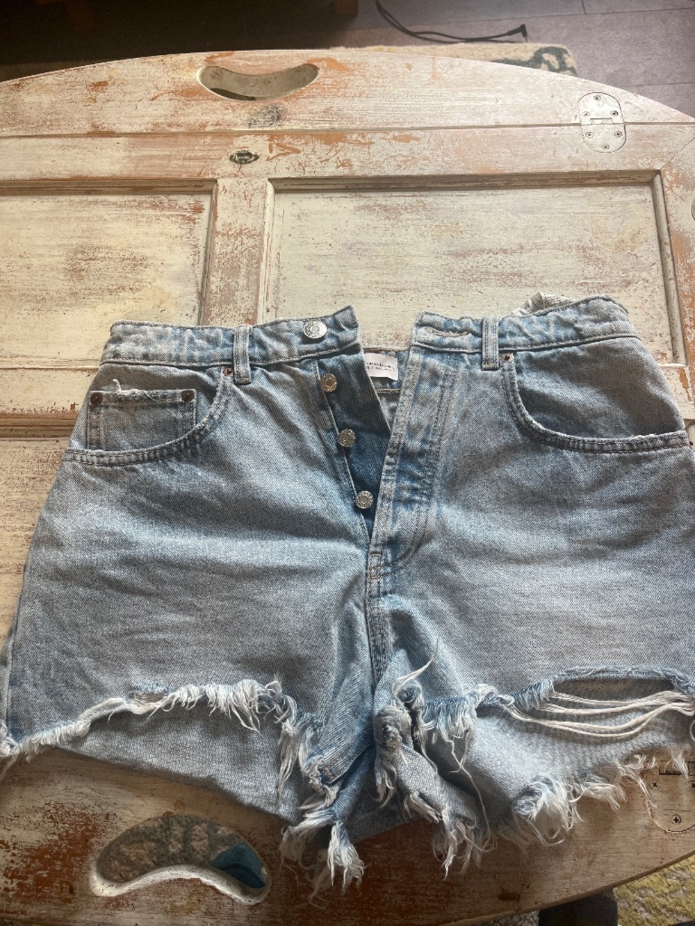Zara size 8 distressed high waist denim shorts
